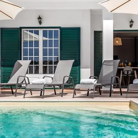 Coral - Private Large Pool & Garden Villa